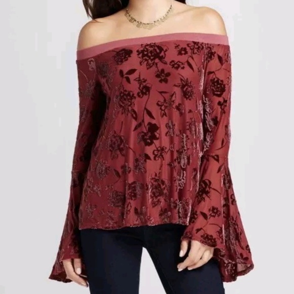 Knox Rose Tops - Knox Rose Top Off Shoulder Velvet Floral Flowy